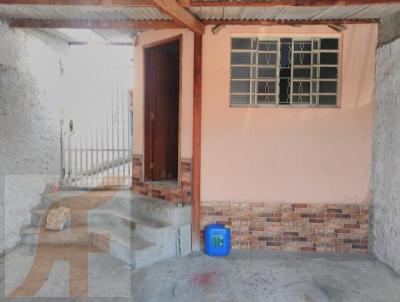 Casa para Venda, em Jacareí, bairro Pq. Imperial, 2 dormitórios, 1 banheiro, 2 vagas